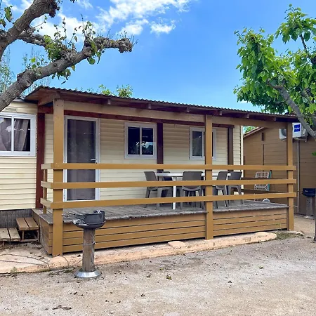 Camping Mediterrani Natura *