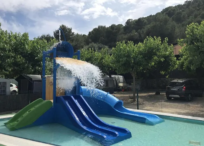אתר קמפינג Mediterrani Natura